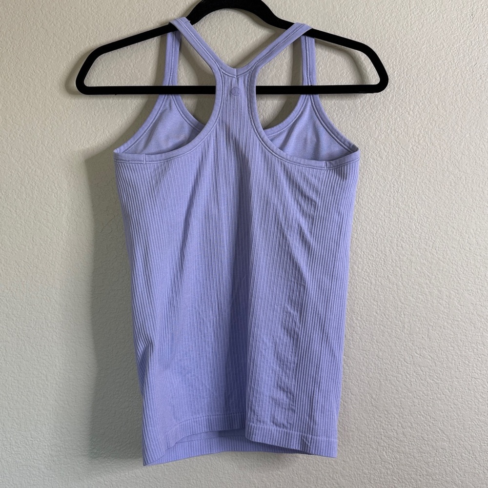 Lululemon Ebb to Street tank top Sz 8 lavender EUC - Picture 3 of 5